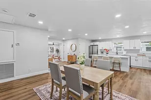 211 W Valencia St, Lakeland, FL 33805 - Photo 4