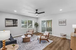 211 W Valencia St, Lakeland, FL 33805 - Photo 10