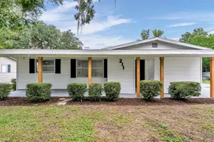 211 W Valencia St, Lakeland, FL 33805 - Photo 1