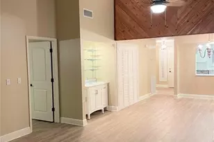 2025 Sylvester Rd, Lakeland, FL 33803 - Photo 16