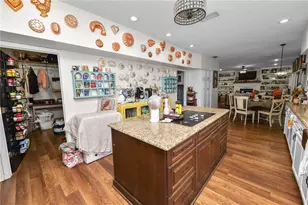 1976 Vista View Dr, Lakeland, FL 33813 - Photo 12