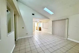 7415 Highland Grove Dr, Lakeland, FL 33810 - Photo 10