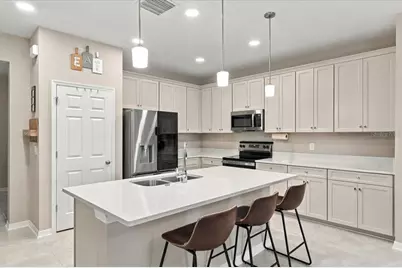 4885 Foxglove Circle, Lakeland, FL 33811 - Photo 8