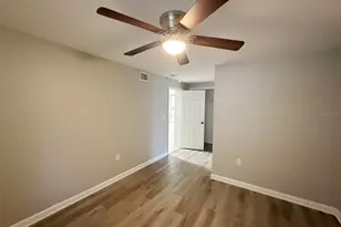 1617 Mockingbird Ln, Lakeland, FL 33801 - Photo 10