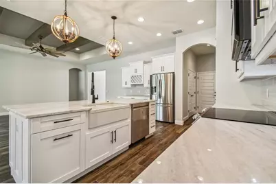 5054 Siesta Place, Lakeland, FL 33812 - Photo 10