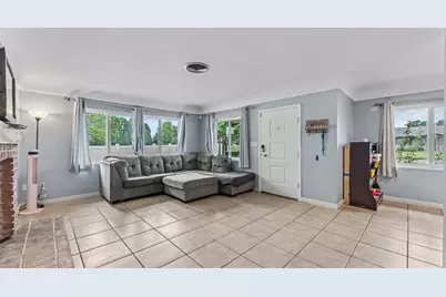 1330 Auburn Street, Lakeland, FL 33801 - Photo 8