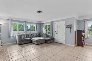 1330 Auburn St, Lakeland, FL 33801 - Photo 8