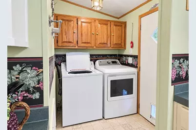 8335 Mitchall Drive, Lakeland, FL 33809 - Photo 10