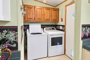 8335 Mitchall Dr, Lakeland, FL 33809 - Photo 10