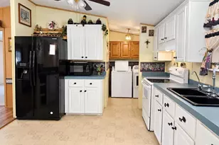 8335 Mitchall Dr, Lakeland, FL 33809 - Photo 8