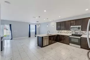8151 Wilder Loop, Lakeland, FL 33809 - Photo 10