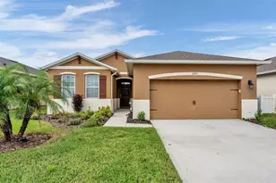 2595 Canyon Crest Dr, Lakeland, FL 33811 - Photo 2