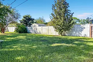 3749 Feather Dr, Lakeland, FL 33812 - Photo 26