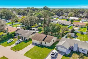 3749 Feather Dr, Lakeland, FL 33812 - Photo 4