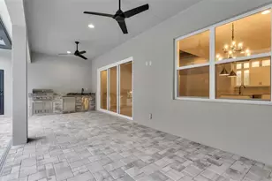 4232 Hvn Lk Ct, Lakeland, FL 33813 - Photo 4