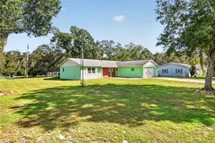 2140 Creek Side Dr, Lakeland, FL 33811 - Photo 2