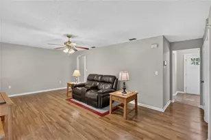 2140 Creek Side Dr, Lakeland, FL 33811 - Photo 24