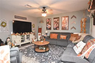 5685 Arlington River Dr., Lakeland, FL 33811 - Photo 18