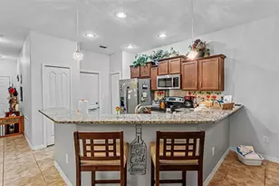 4069 Shadetree Ln, Lakeland, FL 33812 - Photo 8