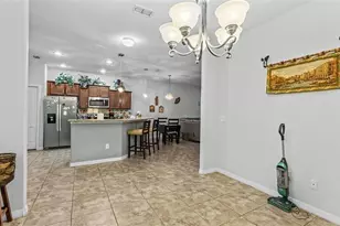 4069 Shadetree Ln, Lakeland, FL 33812 - Photo 6