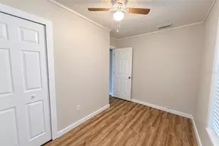 1204 N Morningside Dr, Plant City, FL 33563 - Photo 18
