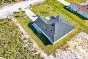 2099 Valencia Dr, Indian Lake Estates, FL 33855 - Photo 36
