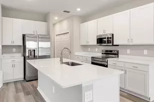 4025 Waving Hickory Blvd, Saint Cloud, FL 34772 - Photo 10