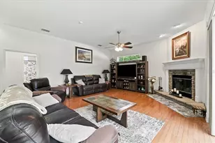 5599 Summerland Hills Dr, Lakeland, FL 33812 - Photo 8
