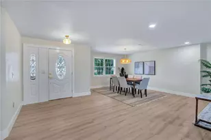 2637 Grace Manor, Lakeland, FL 33812 - Photo 10