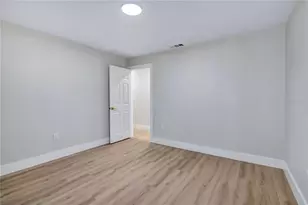 2637 Grace Manor, Lakeland, FL 33812 - Photo 32