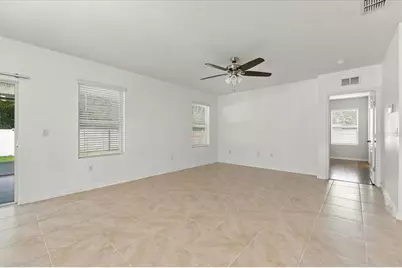 261 St Thomas Drive, Mulberry, FL 33860 - Photo 8