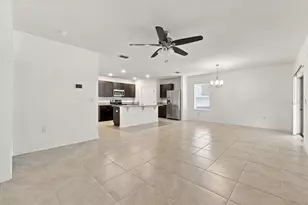 261 St Thomas Dr, Mulberry, FL 33860 - Photo 6