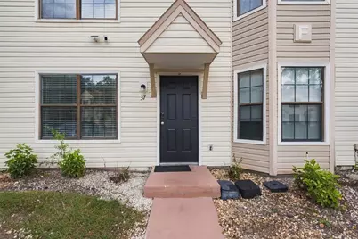 2302 Maki Road #37, Plant City, FL 33563 - Photo 4
