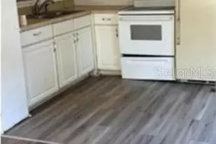 212 Sunset Dr, Lake Alfred, FL 33850 - Photo 2