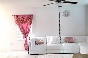 1821 Yellow Trl, Lakeland, FL 33801 - Photo 8