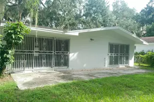 1423 Crystal Lake Dr, Lakeland, FL 33801 - Photo 26