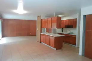 1423 Crystal Lake Dr, Lakeland, FL 33801 - Photo 10