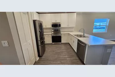 725 Bayside Boulevard, Winter Haven, FL 33881 - Photo 12