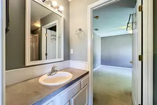 8805 Courtyard Ln, Groveland, FL 34736 - Photo 8