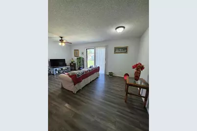 319 Oak Track Pass, Ocala, FL 34472 - Photo 2