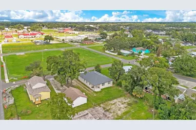 2203 W Lowry Avenue, Plant City, FL 33563 - Photo 22