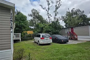 12515 4 Oaks Rd, Tampa, FL 33624 - Photo 2