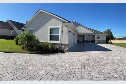 915 Hart Lake Court, Winter Haven, FL 33884 - Photo 2