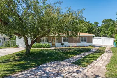 525 S Tangerine Court, Eagle Lake, FL 33839 - Photo 1