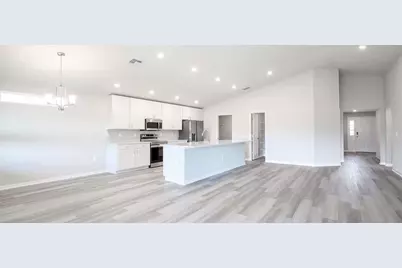 525 Vittorio Drive, Winter Haven, FL 33884 - Photo 6