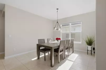 9009 Spruce Creek Circle, Riverview, FL 33578 - Photo 6