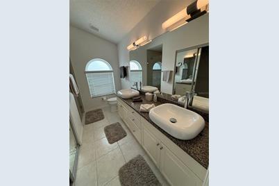 1332 Capri Isles Boulevard, Venice, FL 34292 - Photo 20