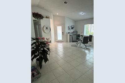 1332 Capri Isles Boulevard, Venice, FL 34292 - Photo 6