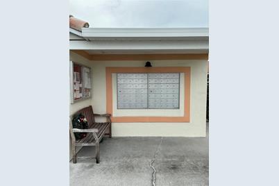 1332 Capri Isles Boulevard, Venice, FL 34292 - Photo 30