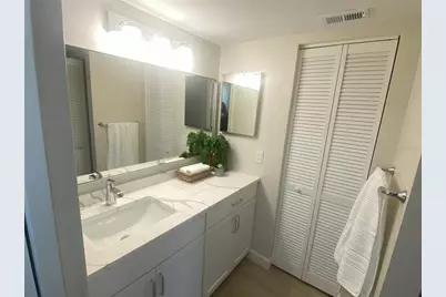 796 Bird Bay Way #Bld 30, Venice, FL 34285 - Photo 10